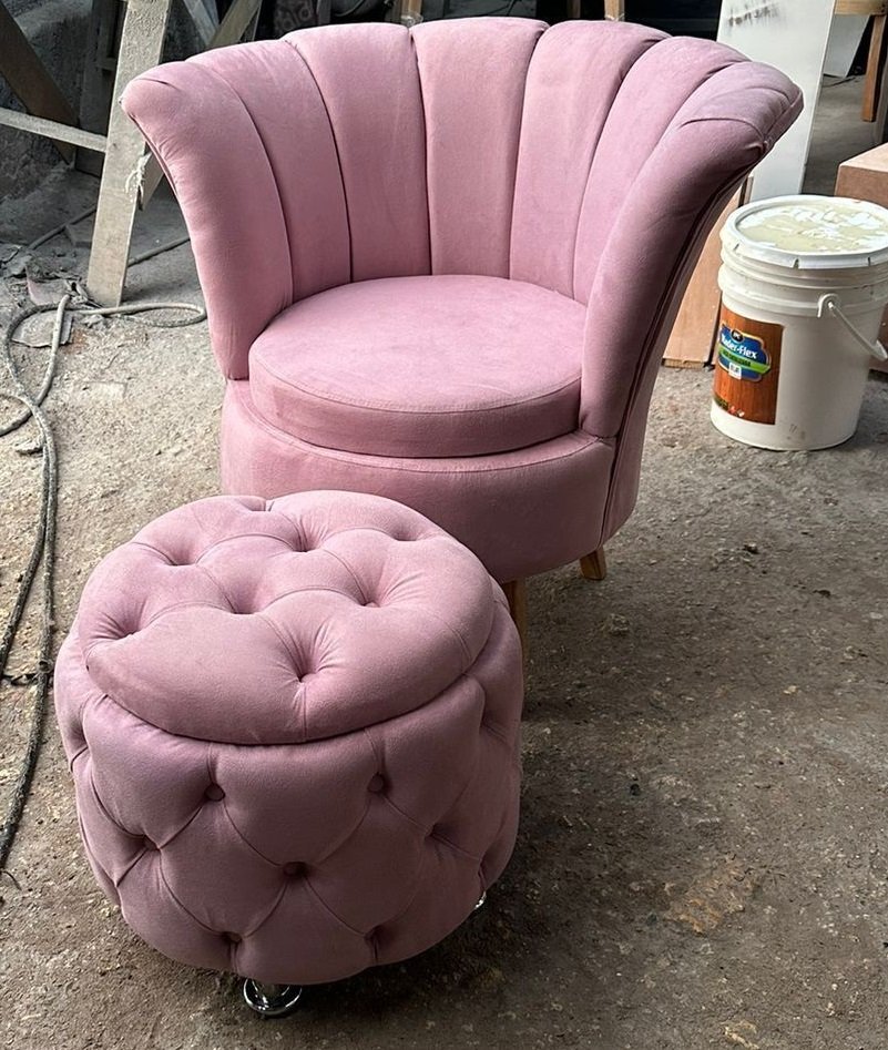 Cafe & Restaurant Furniture Essentials 7