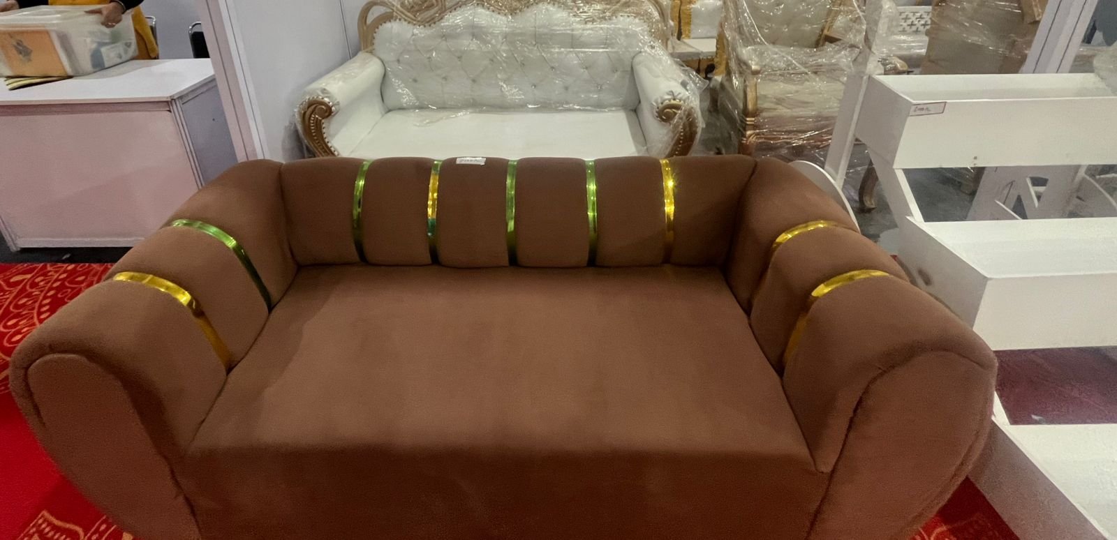 Traditional & Western Sofa Furniture 18